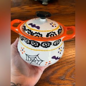 Temp-tations Boofetti Halloween Mini Lidded Pot Crock